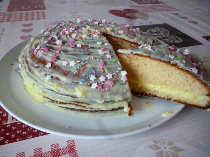 GTEAU AU YAOURT CRME PATISSIRE - Recette de base de mamie Simone