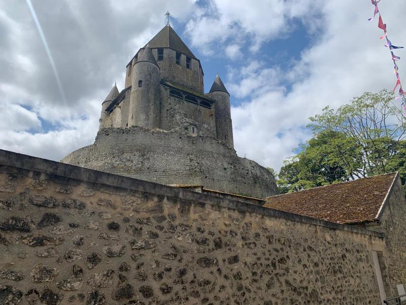 Provins